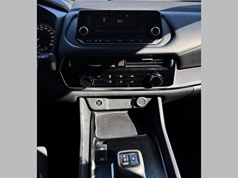 nissan, qashqai, 1.3 dıg-t mhev n design 4x2 cvt, otomatik, benzin 2.el otomobil | renew 13