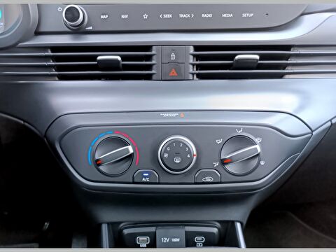 hyundai, i20, hatchback 1.0 t-gdı jump nav. dct, otomatik, benzin 2.el otomobil | renew 14