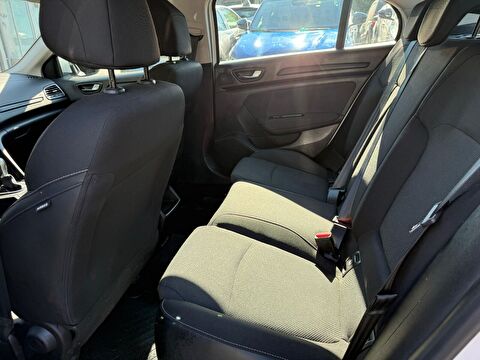 renault, megane, sedan 1.3 tce joy edc, otomatik, benzin 2.el otomobil | renew 13