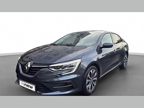 Sedan 1.3 TCe Icon EDC, 2. el otomobil | renew