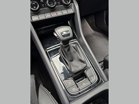 skoda, karoq, 1.5 tsı prestige dsg, otomatik, benzin 2.el otomobil | renew 17
