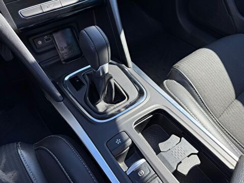 renault, megane, sedan 1.3 tce ıcon edc, otomatik, benzin 2.el otomobil | renew 13