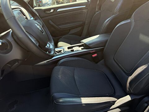 renault, megane, sedan 1.3 tce ıcon edc, otomatik, benzin 2.el otomobil | renew 8