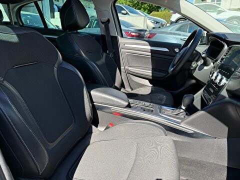 renault, megane, sedan 1.3 tce ıcon edc, otomatik, benzin 2.el otomobil | renew 9