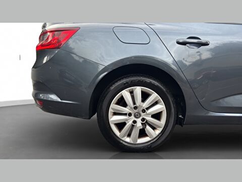 renault, megane, sedan 1.5 blue dcı joy edc, otomatik, dizel 2.el otomobil | renew 9