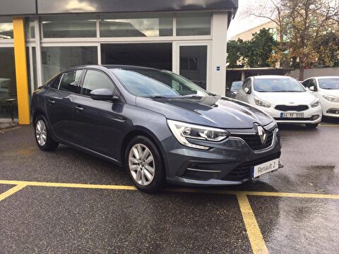 Sedan 1.5 Blue DCI Joy EDC, 2. el otomobil | renew