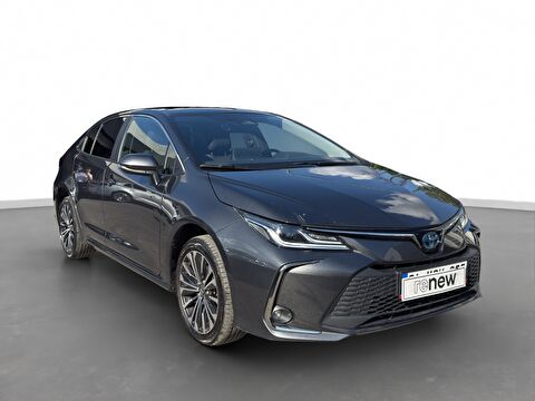 Sedan 1.8 Hybrid Flame X-Pack e-CVT, 2. el otomobil | renew