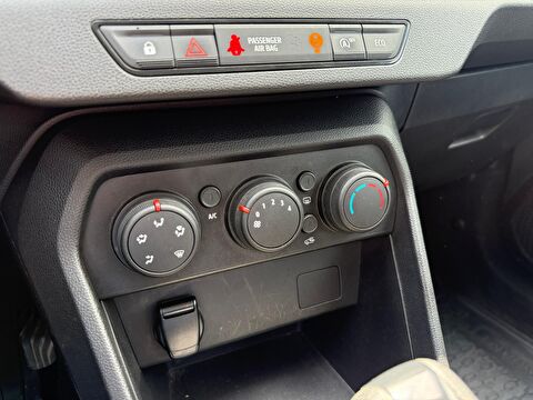 renault, taliant, sedan 1.0 tce joy x-tronic, otomatik, benzin 2.el otomobil | renew 9