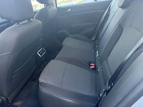 renault, megane, sedan 1.3 tce touch edc, otomatik, benzin 2.el otomobil | renew 18