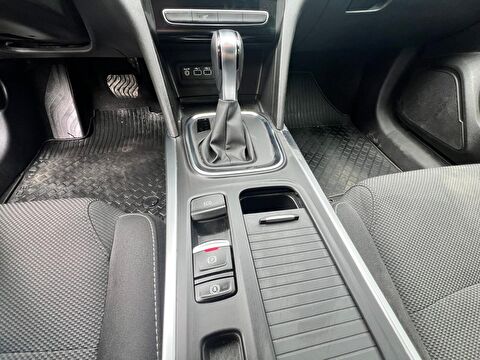 renault, megane, sedan 1.3 tce joy comfort edc, otomatik, benzin 2.el otomobil | renew 19