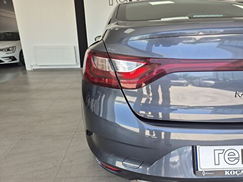 renault, megane, sedan 1.3 tce touch edc, otomatik, benzin 2.el otomobil | renew 10