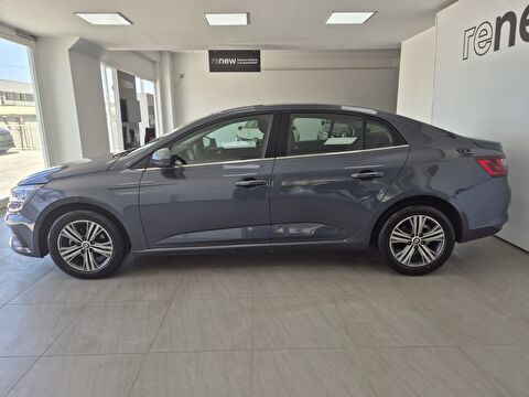 renault, megane, sedan 1.3 tce touch edc, otomatik, benzin 2.el otomobil | renew 17