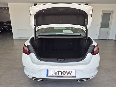 renault, megane, sedan 1.3 tce touch edc, otomatik, benzin 2.el otomobil | renew 12