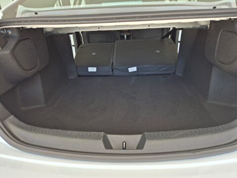 renault, megane, sedan 1.3 tce touch edc, otomatik, benzin 2.el otomobil | renew 20