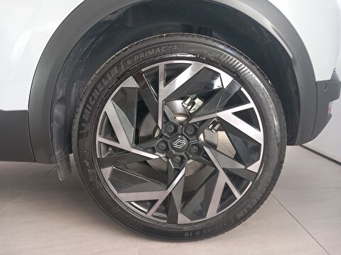 renault, captur, crossover 1.3 tce mhev esprit alpine edc, otomatik, mhev 2.el otomobil | renew 25