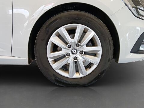 renault, megane, sedan 1.3 tce joy comfort edc, otomatik, benzin 2.el otomobil | renew 9