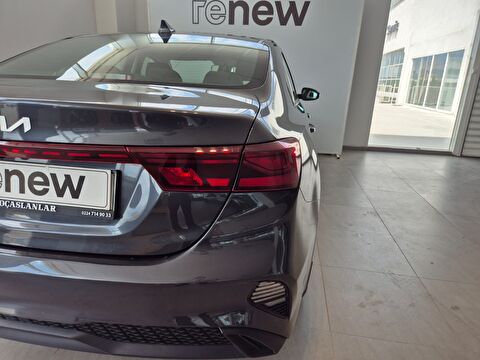 kia, cerato, sedan 1.6 mpı elegance otomatik, otomatik, benzin 2.el otomobil | renew 9