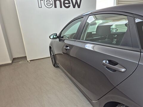 kia, cerato, sedan 1.6 mpı elegance otomatik, otomatik, benzin 2.el otomobil | renew 10