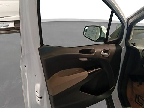 ford, tourneo courier, 1.5l ecoblue deluxe, manuel, dizel 2.el otomobil | renew 23