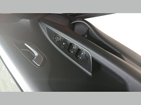 kia, stonic, suv 1.4 mpı business otomatik, otomatik, benzin 2.el otomobil | renew 25