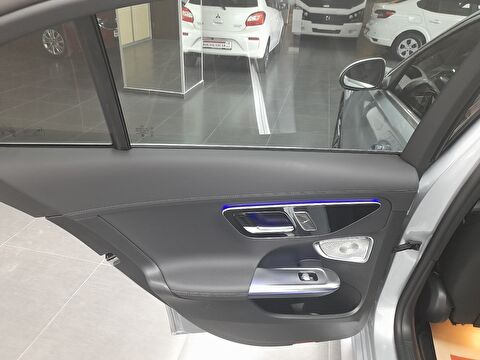 mercedes-benz, c, sedan 200 4matic amg 9g-tronic, otomatik, mhev 2.el otomobil | renew 26