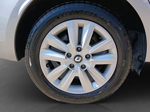 renault, megane, sedan 1.3 tce touch edc, otomatik, benzin 2.el otomobil | renew 9