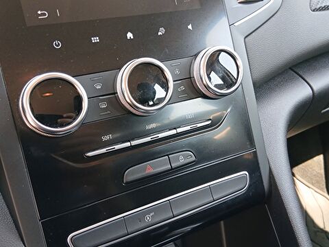 renault, megane, sedan 1.3 tce touch edc, otomatik, benzin 2.el otomobil | renew 13
