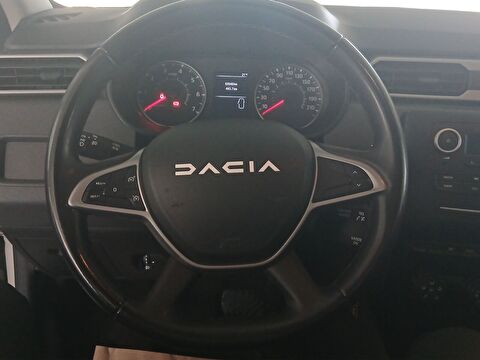 dacia, duster, 1.3 turbo essential 4x2 edc, otomatik, benzin 2.el otomobil | renew 19