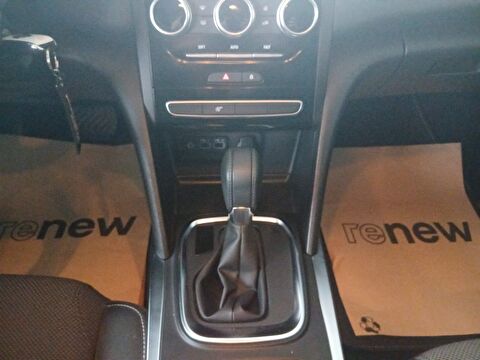 renault, megane, sedan 1.3 tce touch edc, otomatik, benzin 2.el otomobil | renew 21