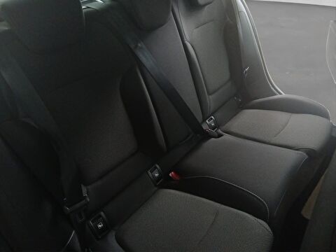 renault, megane, sedan 1.3 tce touch edc, otomatik, benzin 2.el otomobil | renew 18