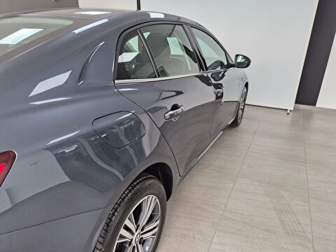 renault, megane, sedan 1.3 tce touch edc, otomatik, benzin 2.el otomobil | renew 13
