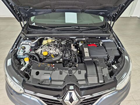 renault, megane, sedan 1.3 tce touch edc, otomatik, benzin 2.el otomobil | renew 22