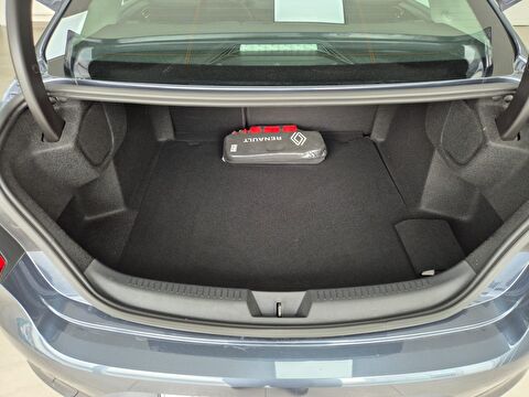 renault, megane, sedan 1.3 tce touch edc, otomatik, benzin 2.el otomobil | renew 11