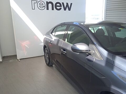 renault, megane, sedan 1.3 tce touch edc, otomatik, benzin 2.el otomobil | renew 11
