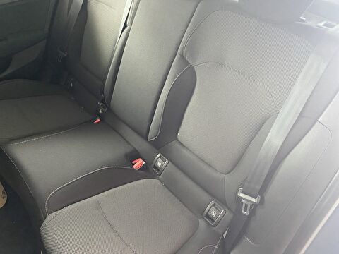 renault, megane, sedan 1.3 tce touch edc, otomatik, benzin 2.el otomobil | renew 15