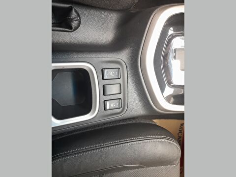 nissan, navara, çift kabin pick-up 2.3 dci 190 4x4 platinum otomatik, otomatik, dizel 2.el otomobil | renew 24