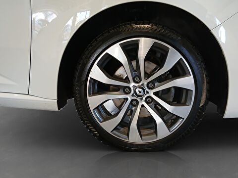 renault, megane, sedan 1.3 tce ıcon edc, otomatik, benzin 2.el otomobil | renew 6