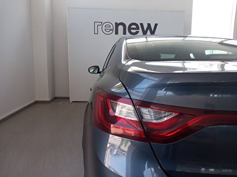 renault, megane, sedan 1.3 tce touch edc, otomatik, benzin 2.el otomobil | renew 12