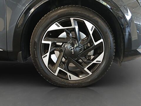 kia, sportage, suv 1.6 t-gdı mhev 4x2 prestige dct, otomatik, benzin 2.el otomobil | renew 7