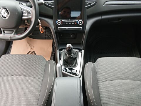 renault, megane, sedan 1.6 16v joy, manuel, benzin 2.el otomobil | renew 20