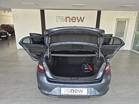 renault, megane, sedan 1.3 tce touch edc, otomatik, benzin 2.el otomobil | renew 17
