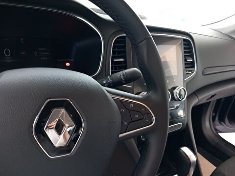 renault, megane, sedan 1.3 tce touch edc, otomatik, benzin 2.el otomobil | renew 21