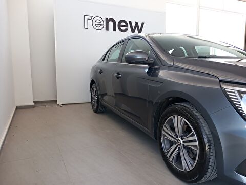 renault, megane, sedan 1.3 tce touch edc, otomatik, benzin 2.el otomobil | renew 9