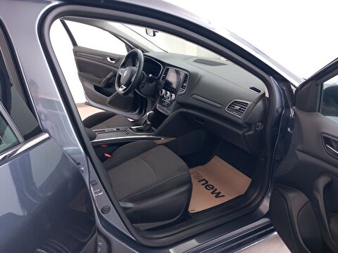 renault, megane, sedan 1.3 tce touch edc, otomatik, benzin 2.el otomobil | renew 26