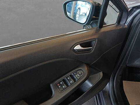 renault, clio, hatchback 1.0 tce evolution x-tronic, otomatik, benzin 2.el otomobil | renew 25