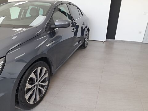 renault, megane, sedan 1.3 tce touch edc, otomatik, benzin 2.el otomobil | renew 11