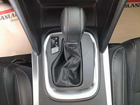 renault, megane, sedan 1.3 tce touch edc, otomatik, benzin 2.el otomobil | renew 25