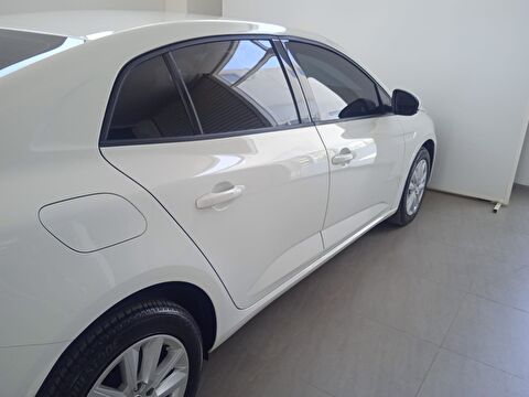 renault, megane, sedan 1.3 tce touch edc, otomatik, benzin 2.el otomobil | renew 10