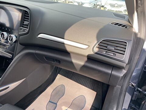 renault, megane, sedan 1.3 tce ıcon edc, otomatik, benzin 2.el otomobil | renew 17