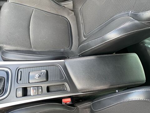 renault, megane, sedan 1.3 tce ıcon edc, otomatik, benzin 2.el otomobil | renew 19